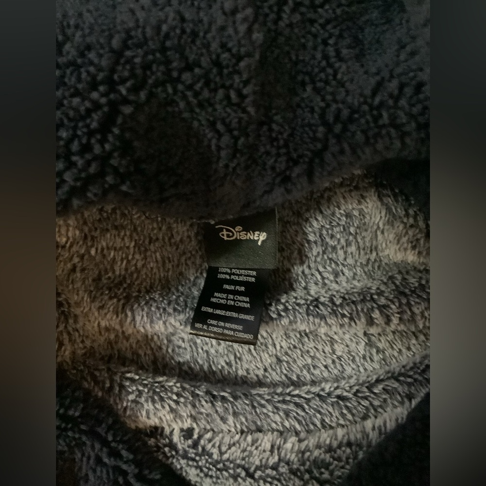 Disney Mickey Hooded Cozy Lounger. - Picture 4 of 6